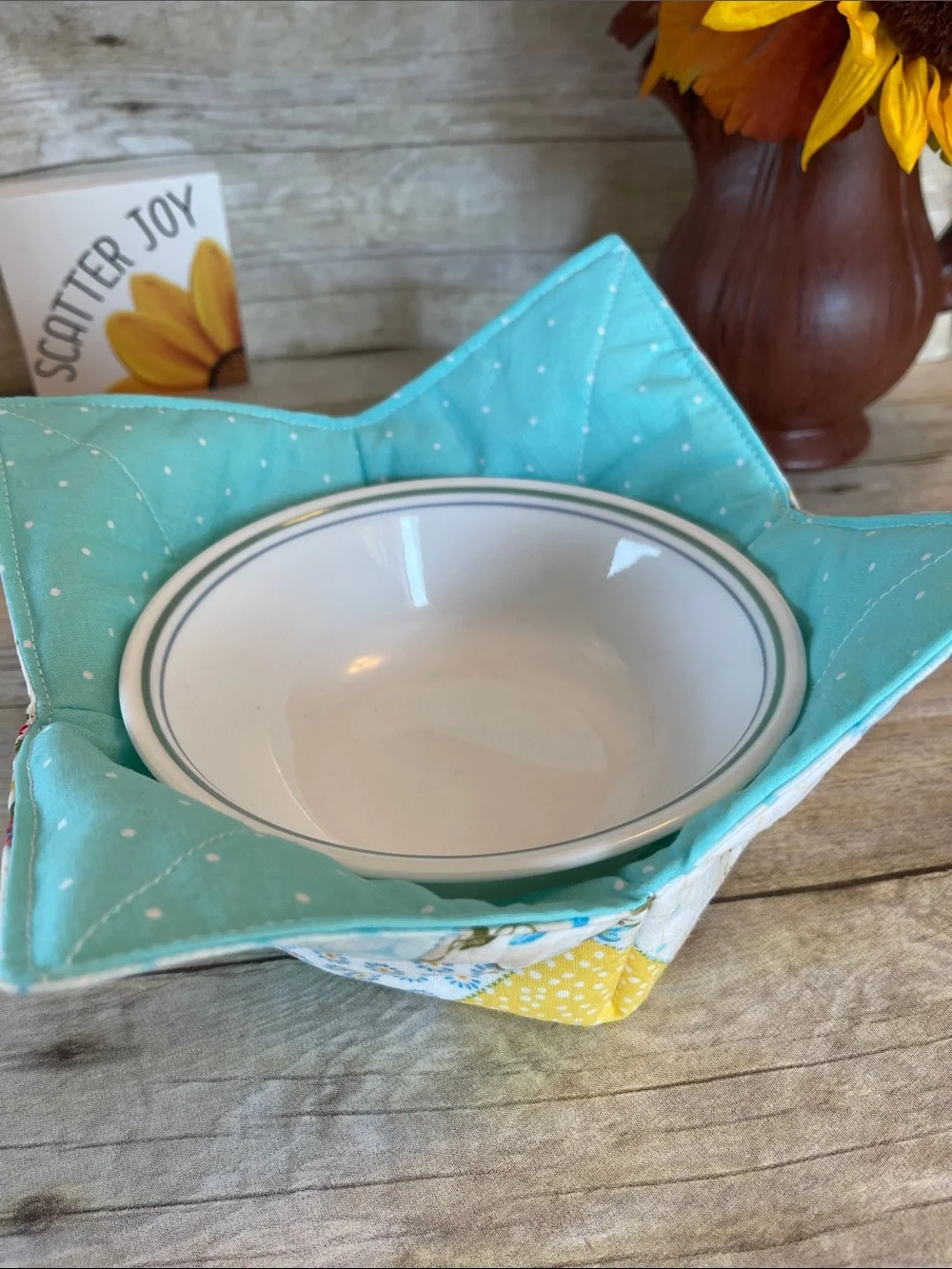 Micro/Ice Cream Bowl Cozy Pioneer Woman Fabric Bowl Reversible